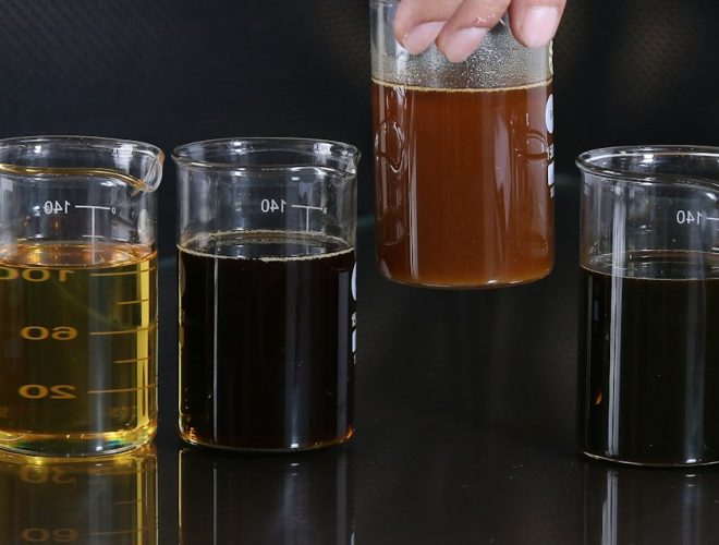 Vasos de precipitados en un laboratorio